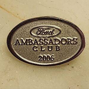 Ford Ambassadors Club 2006 Lapel Silver Toned Pin